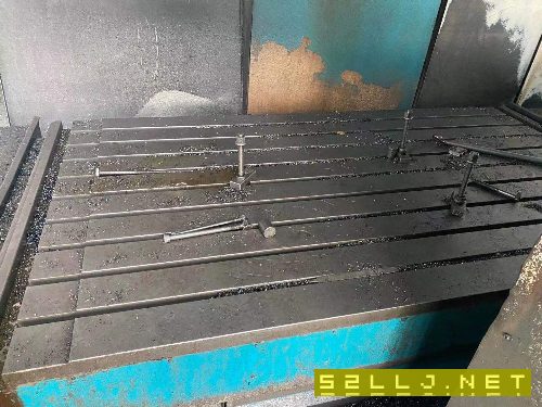 出售：威海华东3022数控龙门铣一台