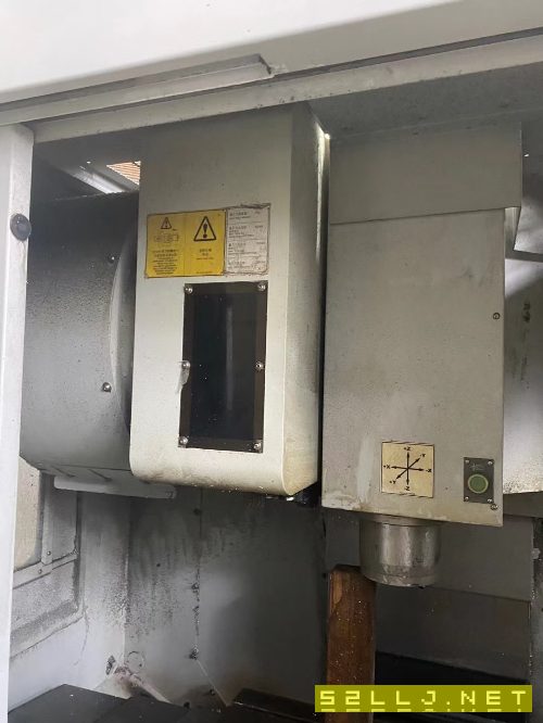 出售准新机：2018年美国哈挺710plus加工中心一台