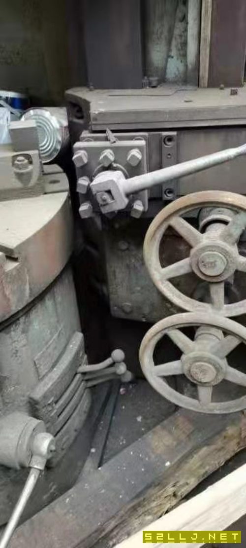 出售两台1250立车