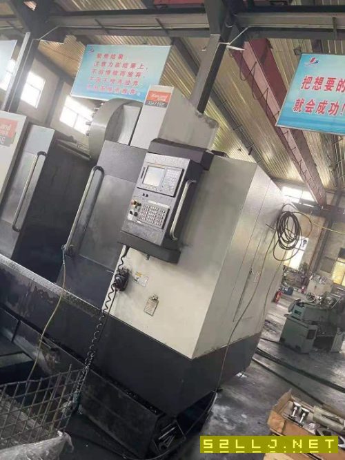 汉川716E，主轴BT50，发那科系统。