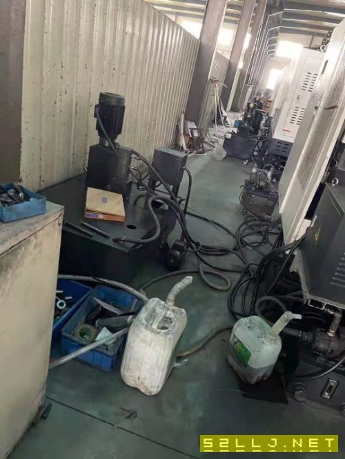 打包友佳800，两台，带中心出水，排屑机，