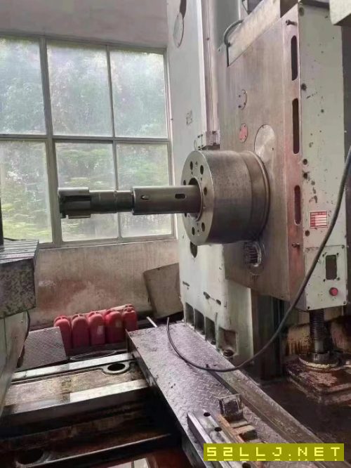 出售俄罗斯125数控镗，工作台1.6&#215;1.8米
