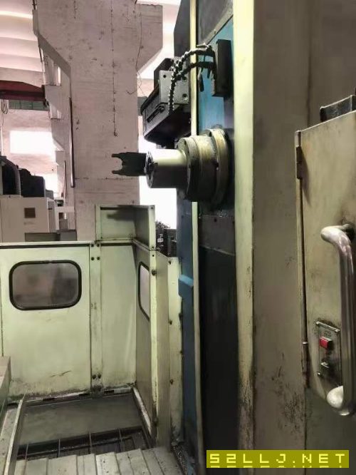 台湾松颖630卧试加工中心，两线一硬，带光栅尺，50主轴，60把大刀库，三轴.