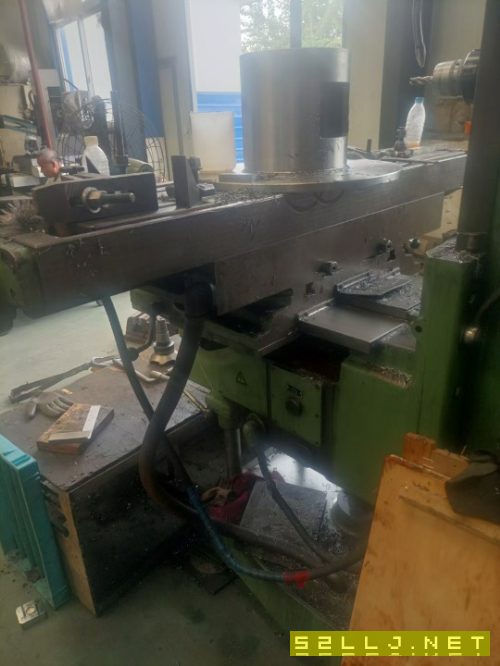 出售正宗北一400卧铣一台