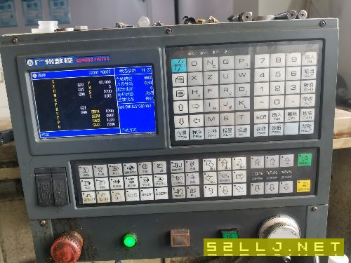 两台数控车6140、6125一台714数控铣便宜处理