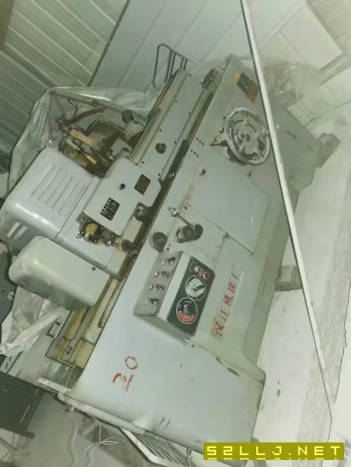 友友兵工厂7520螺纹磨八台，三台汉江，五台上海的在位机。
