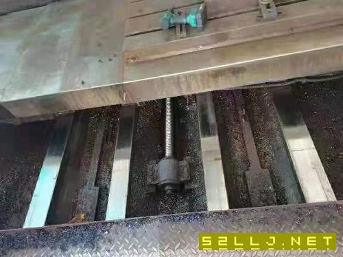 鼎泰1890加工中心一台