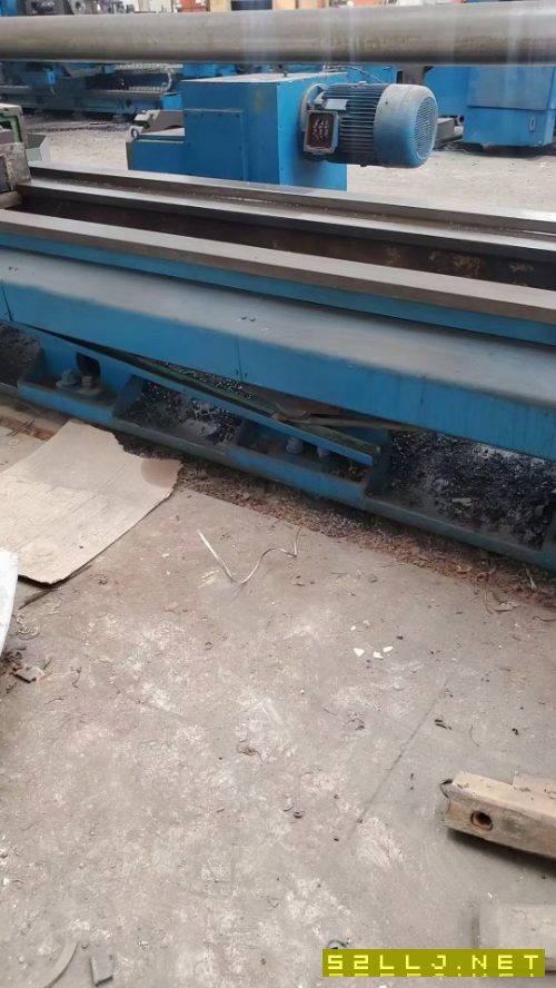 出售上海61100&#215;3米车床