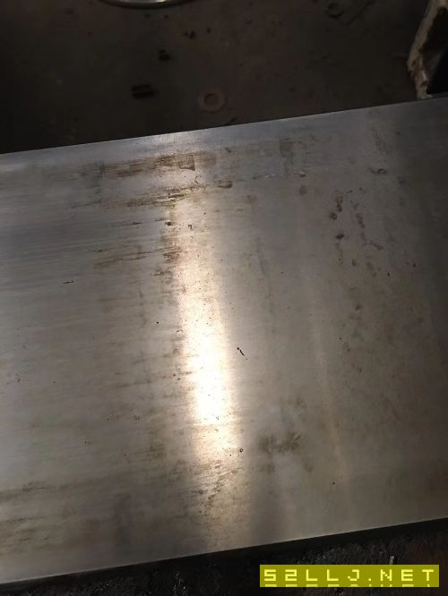 在位出售东芝镗床主轴80工作台1100900