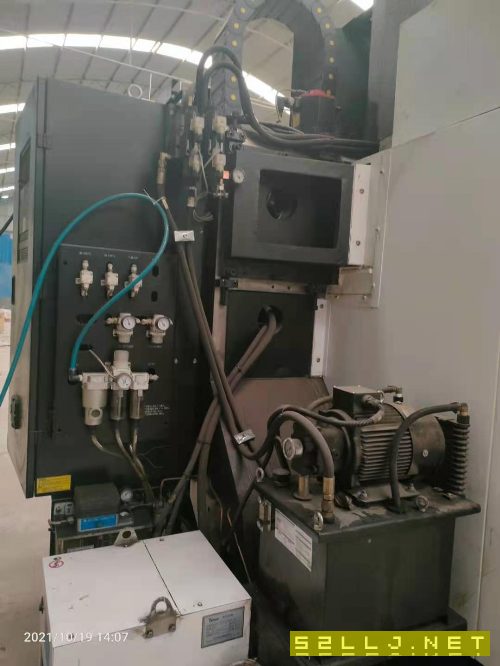 2018年加工中心1060，品牌台群，发那可FM系统，安装少用，三线规直连，原厂.