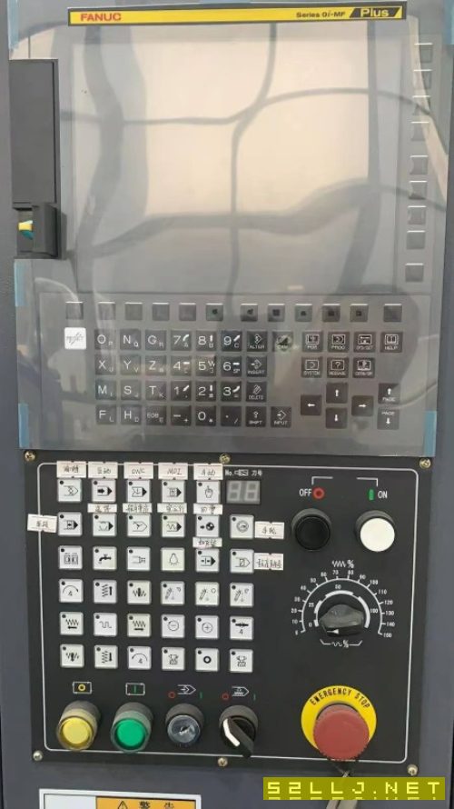 出售：云南1270加工中心2021年二月出厂，机床只试几次机。