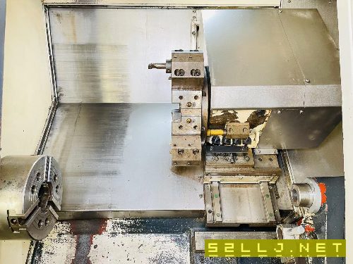 出售：两台扬州力创LC-H400斜轨车床，发那科TF系统，二轴线轨，8寸中空液压.