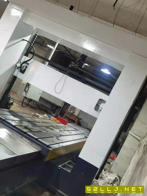 出售：新机北京机床龙门铣，工作台1.64米。过宽2.3米。