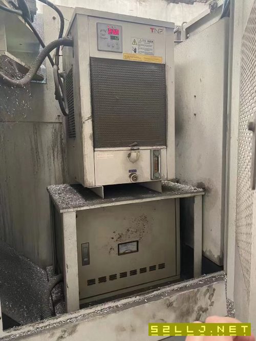 出售：同款三台台伟1160立式加工中心