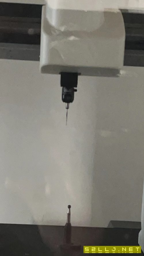 出售九成新三坐标