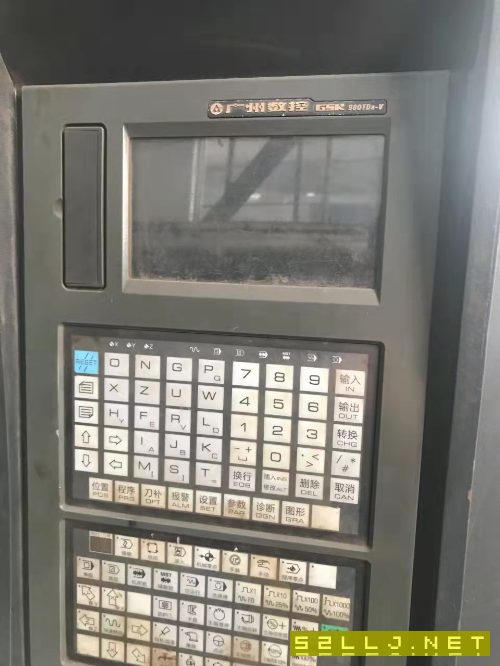出售4台机床