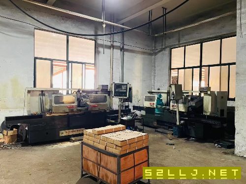 两台浙江全顺1332B/1000数控原装外圆磨床，带自动测量仪，KND1000T-Ci总线.