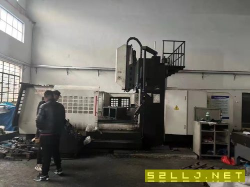 出售：2018年常州纽新2518龙门加工中心一台