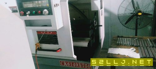 出售两台数控车