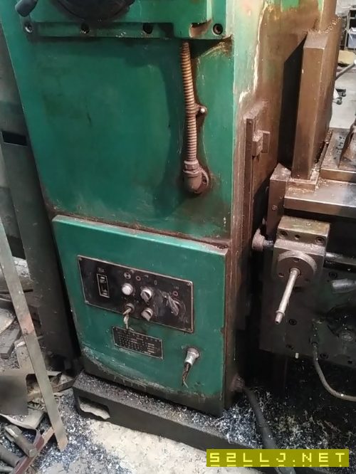 在位出售齐二5032大立铣