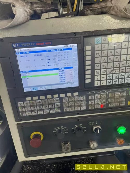 出售1.6米数控立车