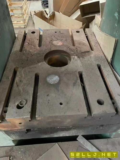 湖北富升1600吨双盘摩擦压力机