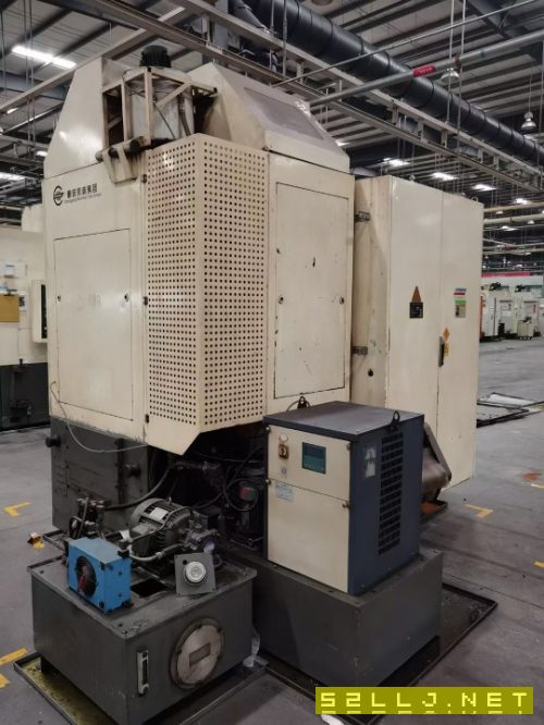重庆YS3118CNC5五轴数控滚齿机在位出售。