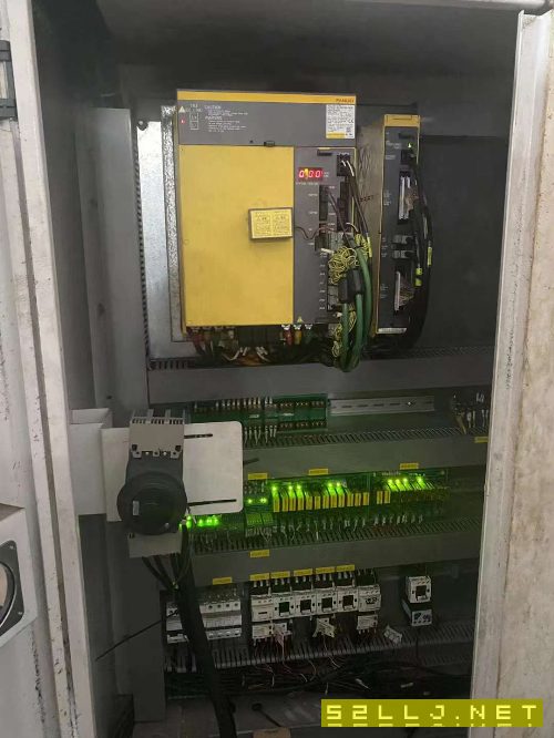 出售：厚道2516数控龙门加工中心一台