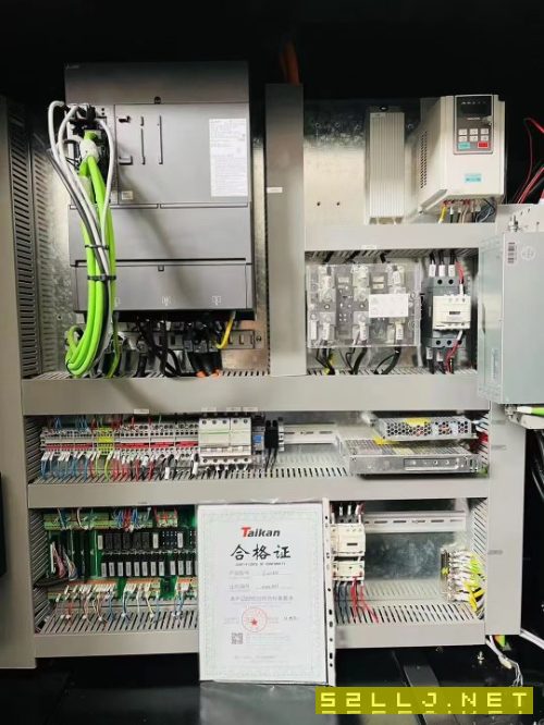 准新台群1165S，未过保，使用一个多月，三菱M80.