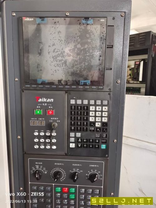 准新台群1165S，未过保，使用一个多月，三菱M80.