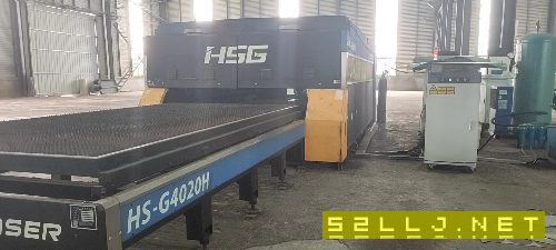 3300瓦多模激光器宏山4020H包围交换台激光切割机.