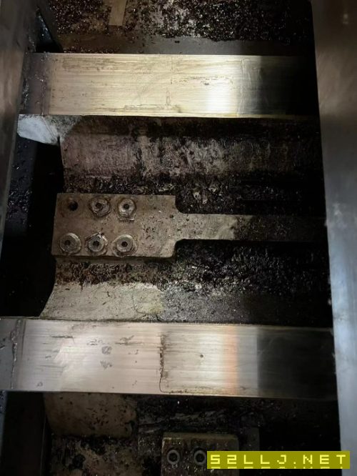 捷甬达1890数控銑，工厂在位，带排削器，发那科.