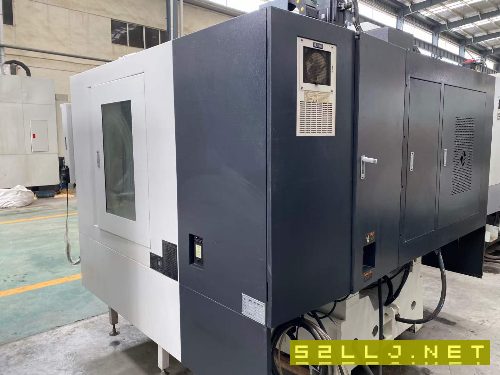 出售：同款两台2020年江苏博准850加工中心