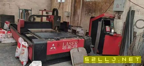 2021年1500W3015激光切割机