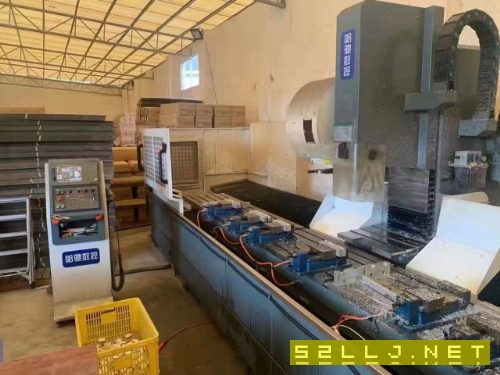哈驰6500型材机一台