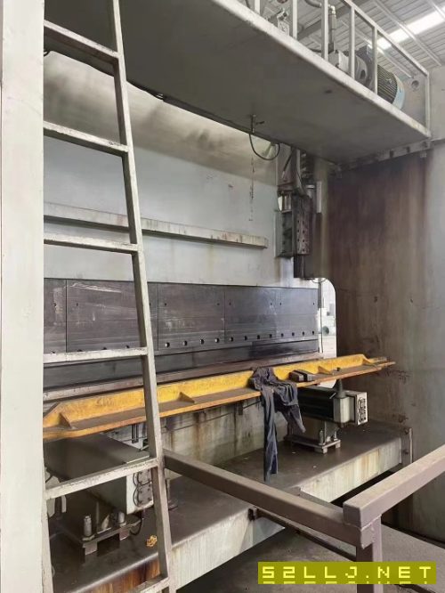 出售600吨六米无锡数控折弯机