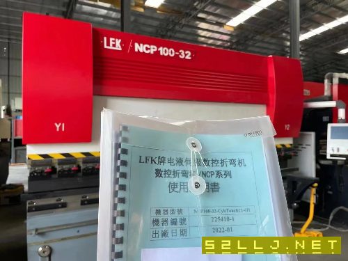 出售WF67K-100T/3200电液数控折弯机