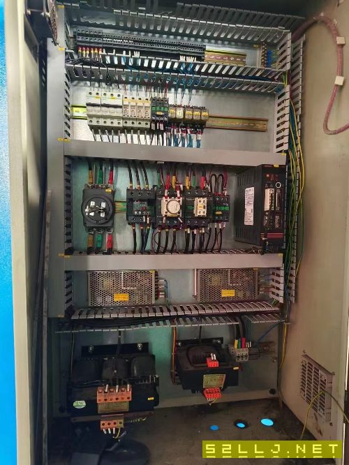 出售WF67K-400T/6000数控折弯机