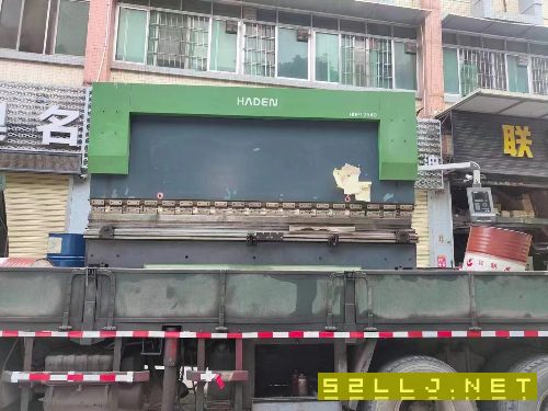 出售125吨四米折弯机和64000闸式剪板机