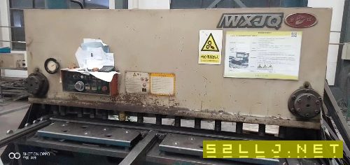 出售无锡金球122500闸式剪板机