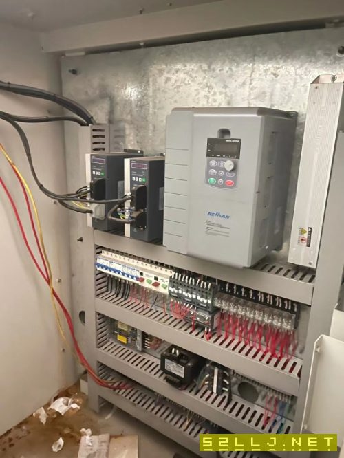 准新机宇创6180/3米数控车床