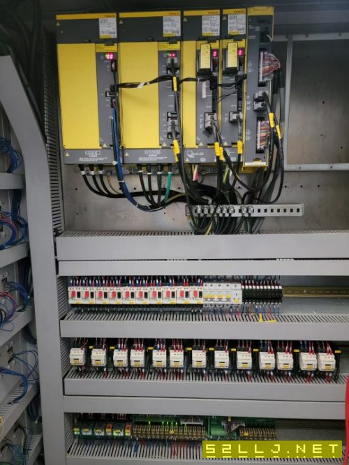 2016年纽威4228龙门，两线一硬、Z轴方滑枕，发那.
