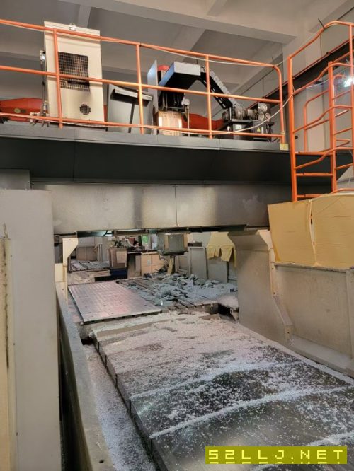 2016年纽威4228龙门，两线一硬、Z轴方滑枕，发那.