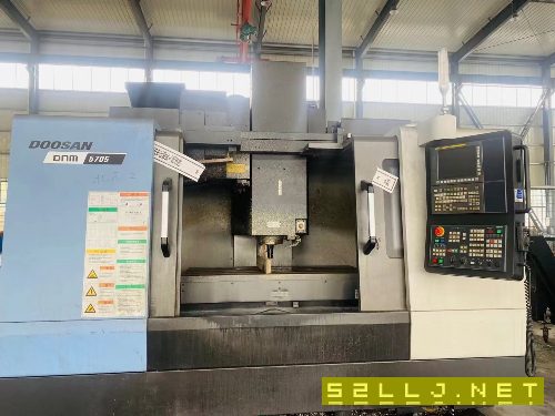 19年斗山5705（1米机）后置排销器，31万，带中心.