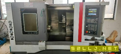 出售2020年玉环佳欧斜导轨数控车，8寸卡盘，12工.