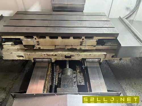 鼎泰850三轴硬轨模具机加工中心