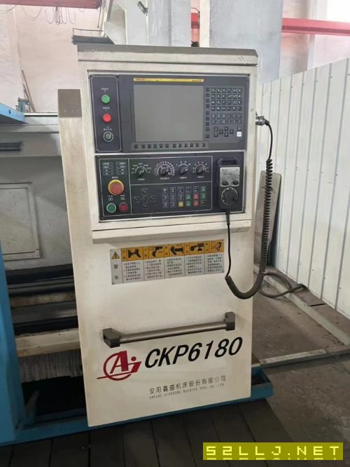 出售19年安阳鑫盛6180乘3米数控车