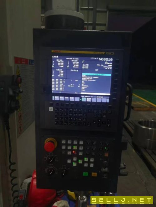 海天1000加工中心一台