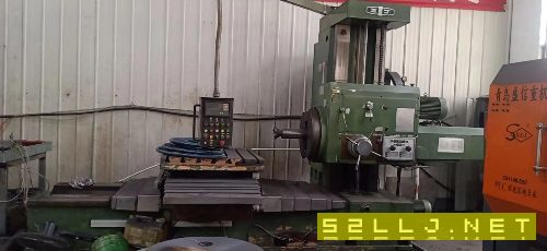 中捷611B镗床一台