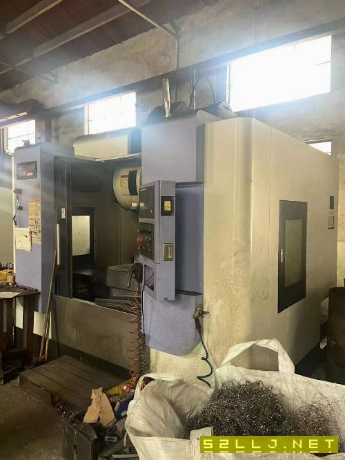 出售：江苏大侨1160加工中心一台